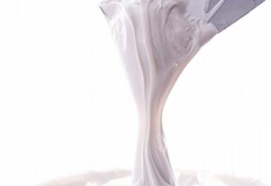 一般情況下，在使用聚硫密封膠時為什么會出現氣泡呢？