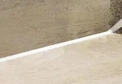 玻璃膠發霉嚴重，該怎么重新處理下呢？